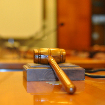 Diversos fallos han admitido la importancia de la privacidad de los trabajadores por sobre los intereses de los empleadores. CC BY (ssalonso) NC-SA